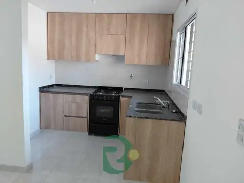 Dúplex 4amb.a estrenar.Excelente ubicación