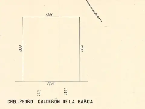 Terreno con excepcional doble Frente de 17.32m