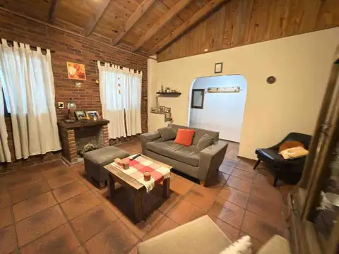 Casa en Venta en Villa General Mitre, USD 228.900