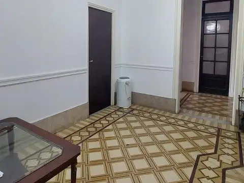 Oficina en Venta al Este