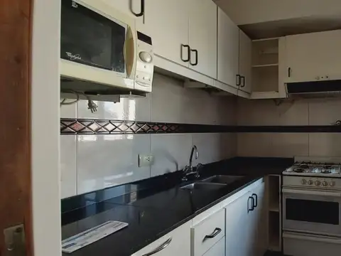 MENDOZA 5500, Piso 8