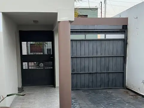 Depto Tipo Casa en Venta de 3 ambientes