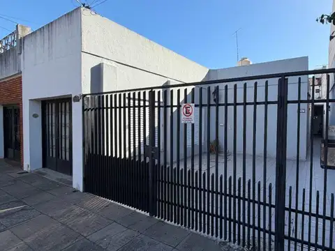 Depto Tipo Casa en Venta de 2 ambientes
