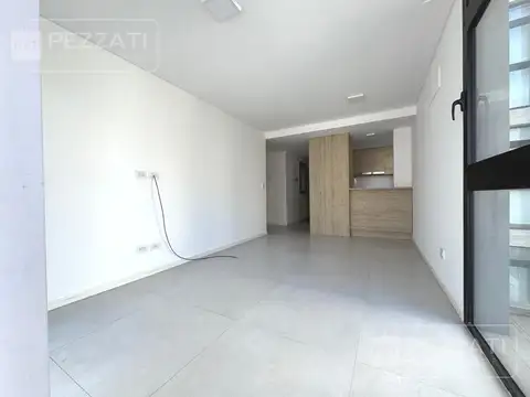 Plaza Mitre. Colon y  La Rioja