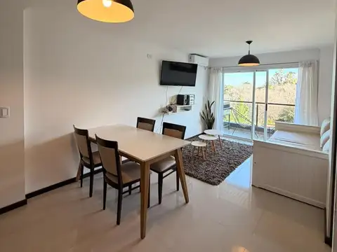 Excelente departamento en venta en Complejo Veneto, Parque Siquiman
