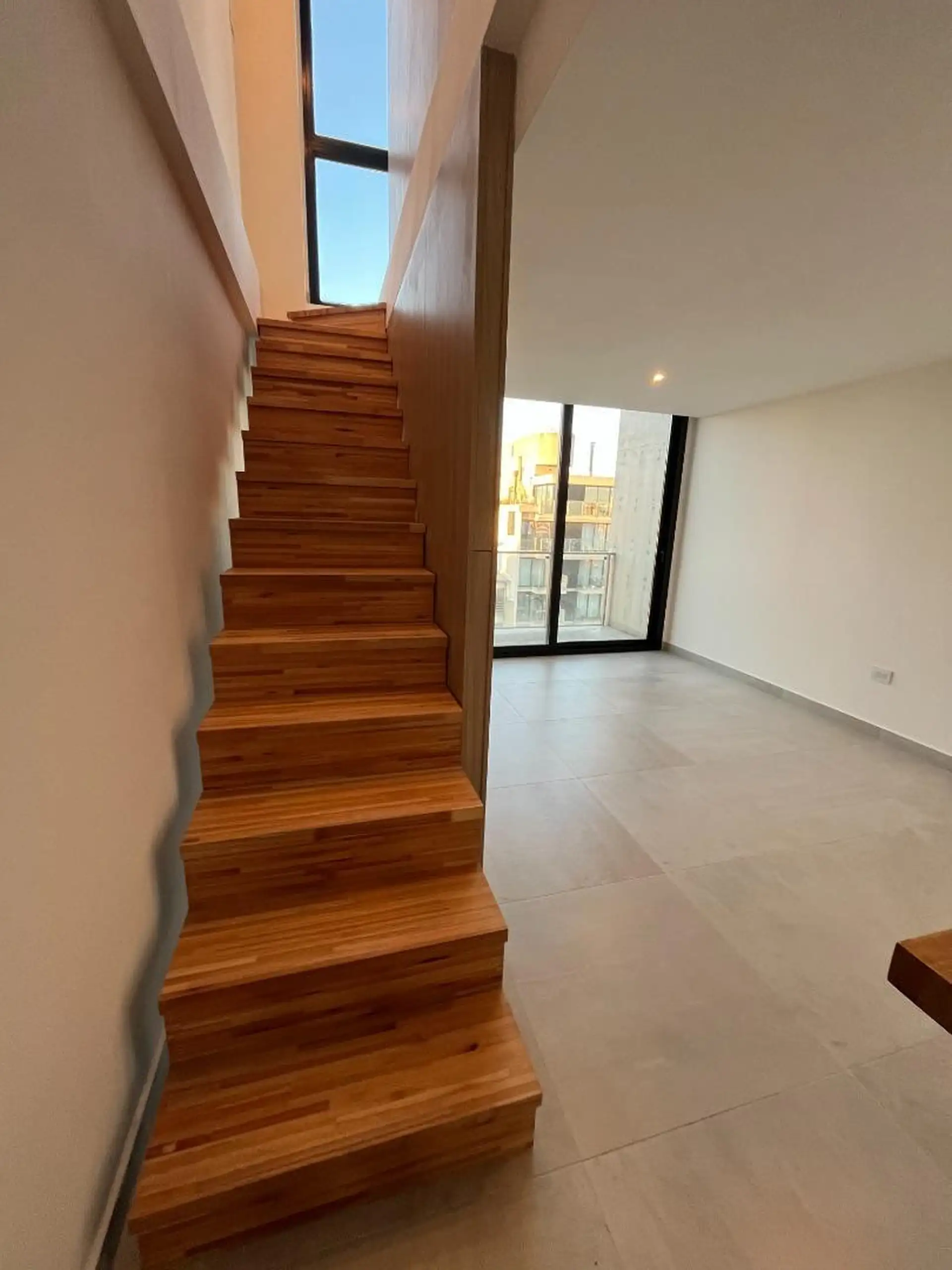 REGIO SEMIPISO DE 2 AMB EN DUPLEX - PLAZA MITRE