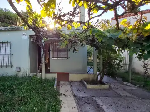 8 E/ 27 y 28 (REF 140267) 100, Piso -