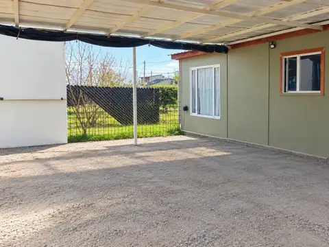 Casa 3 ambientes con 1 baño
