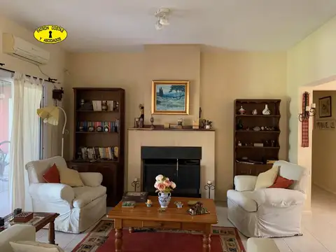 Casa en Venta en Los Potrillos, USD 188.000