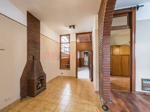 Depto Tipo Casa en Venta 70 años