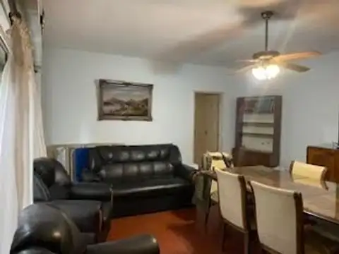 DEPARTAMENTO 4 AMB FRENTE LIVING COM COC COM Y LAV BAÑO COCH