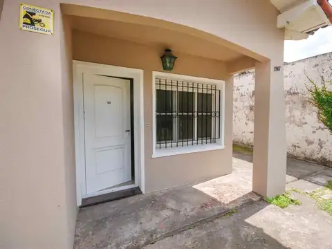 Casa en Venta en Lanus Oeste, USD 89.000