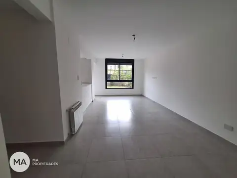 Departamento 3 Dormitorios con jardín exclusivo - Ayres de Fisherton - Fisherton | Alquiler
