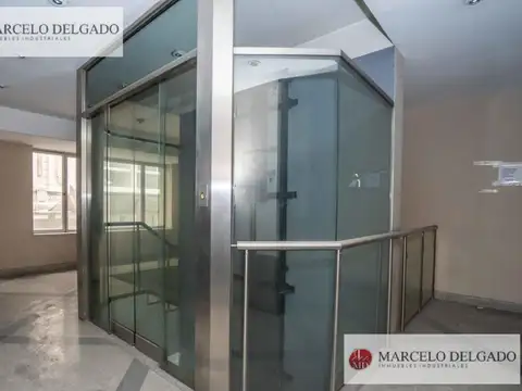 Local de 1000 m2 en San Nicolás - VENTA