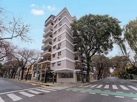 Departamento en Venta en Chacarita, USD 165.000