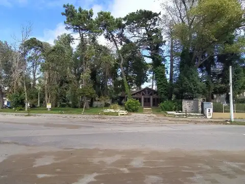 Av. Buenos Aires 900