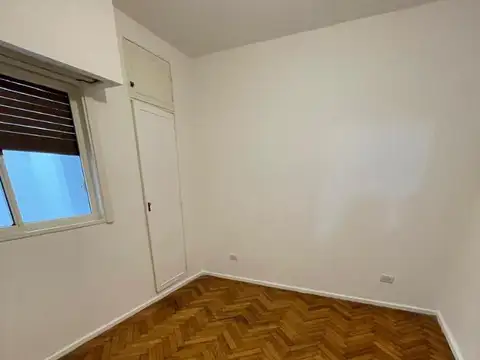 DPTO 2 AMB C/PATIO LAV EXCEL UBIC