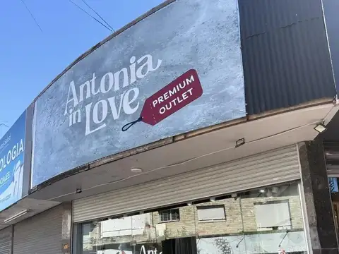 Local Comercial en venta - 1 Baño - Tigre