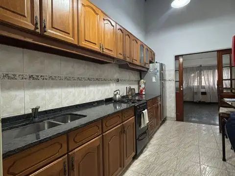 Casa en Venta en Moron Sur, USD 110.000