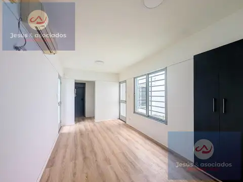 Depto Tipo Casa 5 ambientes con 2 baños