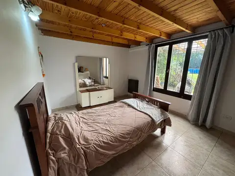 Casa 6 ambientes con 3 baños