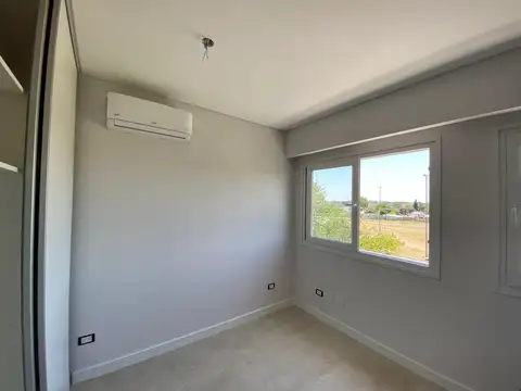 Departamento en Venta en Berazategui, USD 124.900