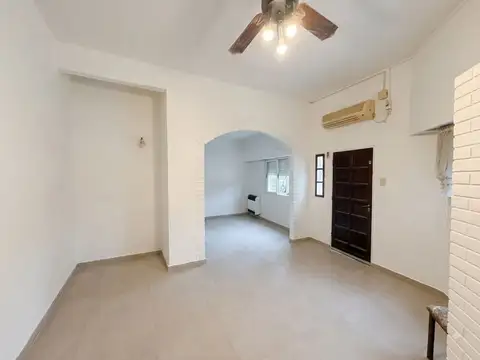 Depto Tipo Casa en Alquiler en Martinez, $ 2.000.000