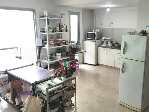 Moderna Oficina/Estudio en  EXCELENTE UBICACION