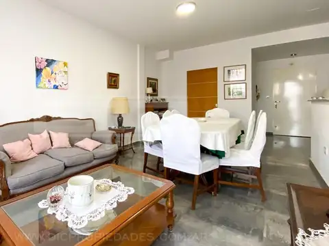 Adolfo Alsina 1500 entre Avellaneda y Av Maipu