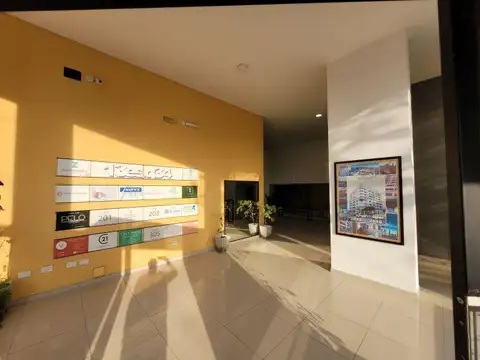 Oficina en Venta con 1 cochera