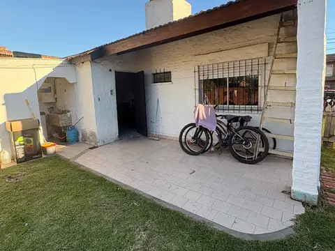 VENTA CASA 3 amb MALVINAS ARGENTINAS APTO CREDITO