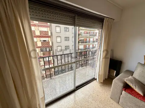 Departamento en Alquiler en La Perla Sur, $ 800.000