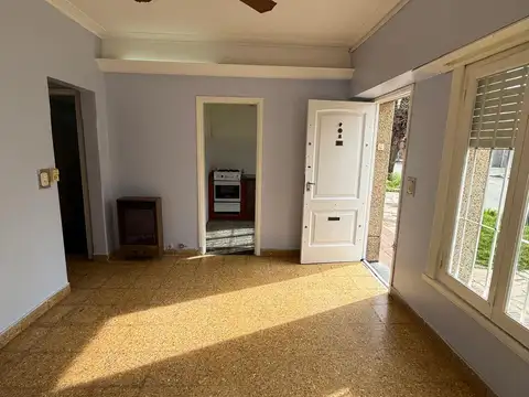 Casa en Alquiler en Las Avenidas, $ 920.000