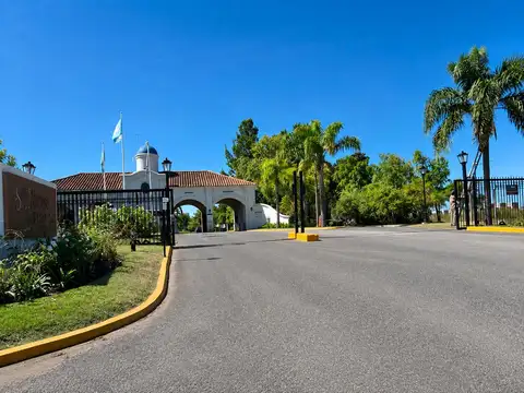 Venta Casa en EXCLUSIVA A La Laguna 8 Amb Barrio San Iisdro Labrador