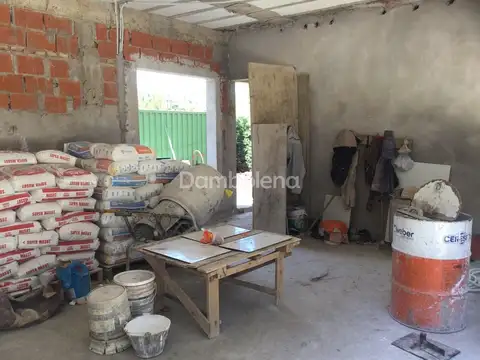 Casa 5 ambientes con 4 baños