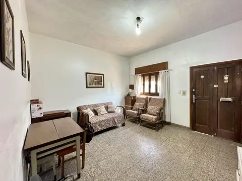 Casa 3 ambientes con 1 baño