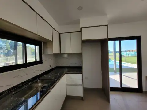 Casa en Alquiler A Estrenar