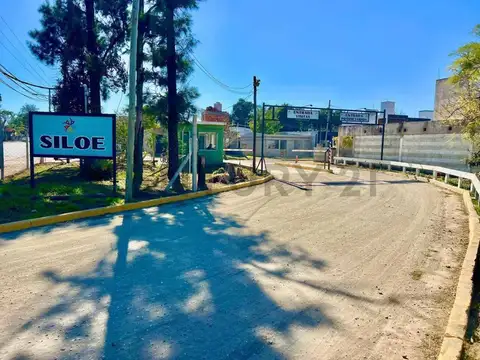 Venta De Terreno 250 m² En Barrio Siloé - Villa Esquiú