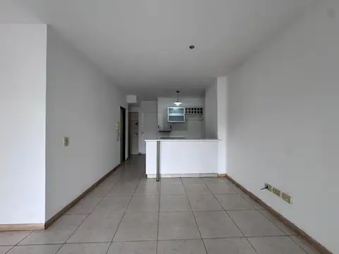 2 AMBIENTES CON AMPLIO BALCÓN.