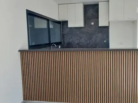 Casa en Alquiler 1 año