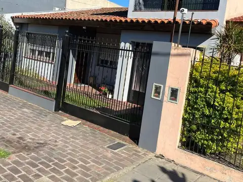 Del Campillo 2449