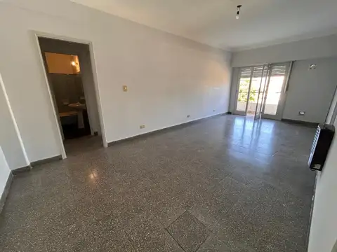 ignacio WARNES 2100, Piso 1