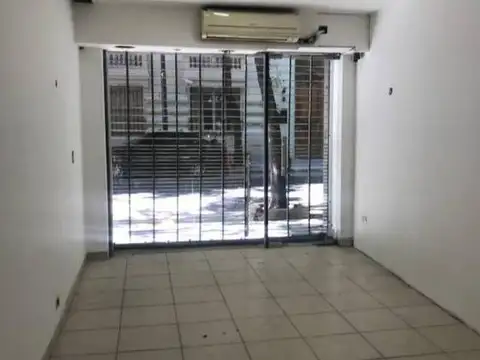 Local en Venta en Recoleta, USD 260.000