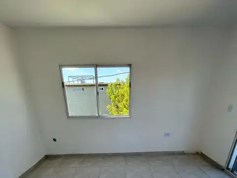 Casa en Venta en Jose Clemente Paz, USD 80.000