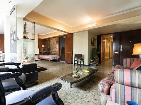 Departamento en Venta de 5 ambientes