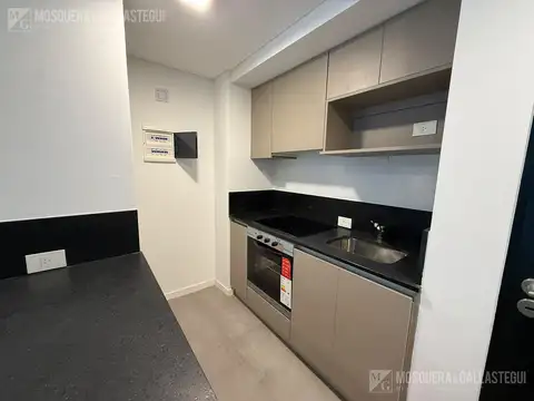 Departamento en Alquiler en Villa Rosa, $ 920.000