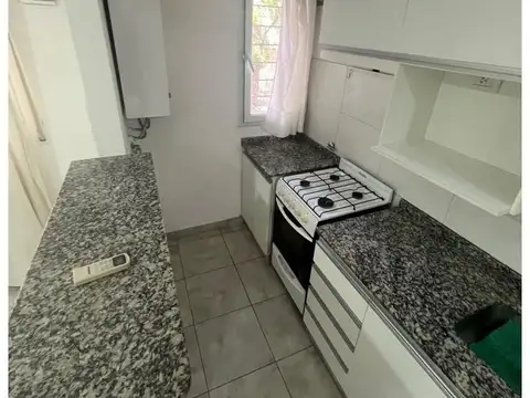 VENTA PERMUTA- MONOAMBIENTE CON COCHERA