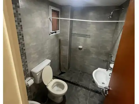 VENTA PERMUTA- MONOAMBIENTE CON COCHERA