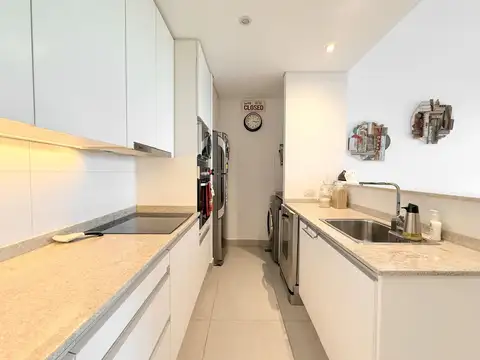 Departamento en Venta con 3 cocheras