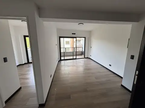 Formosa 600, Piso 4